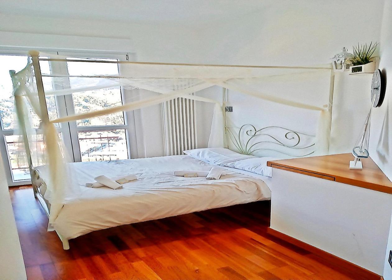 Ferienwohnung The Sea From The Hills Casarza Ligure Exterior foto