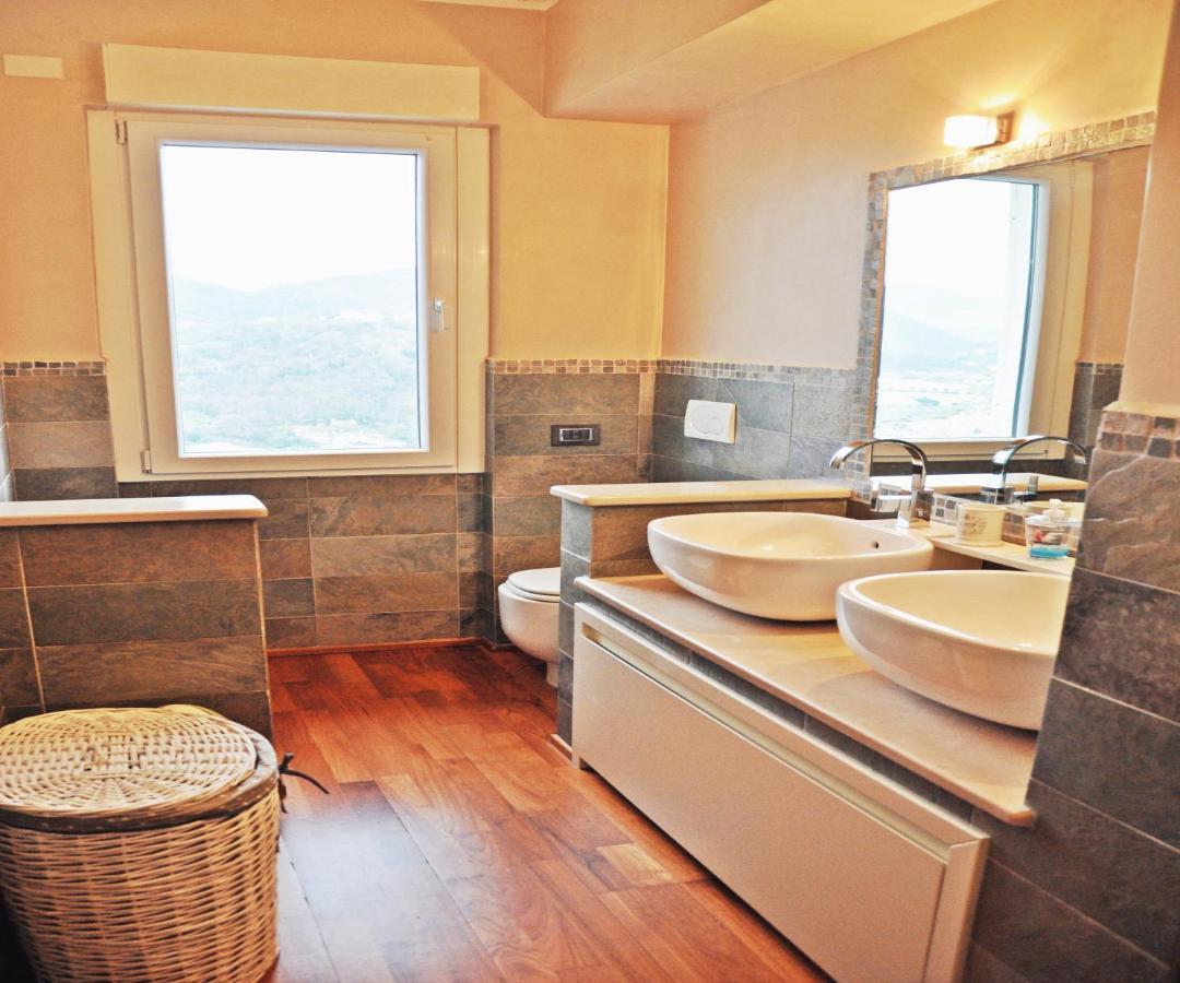 Ferienwohnung The Sea From The Hills Casarza Ligure Exterior foto